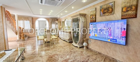 4 bedrooms House in Santa Perpetua De Mogoda, Spain No. 184029 9