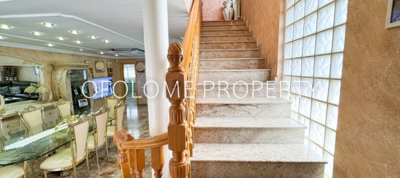 4 bedrooms House in Santa Perpetua De Mogoda, Spain No. 184029 21