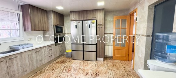 4 bedrooms House in Santa Perpetua De Mogoda, Spain No. 184029 20