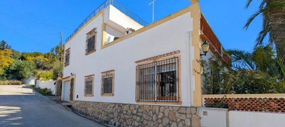 7 bedrooms House in Alicante, Spain No. 23786 47