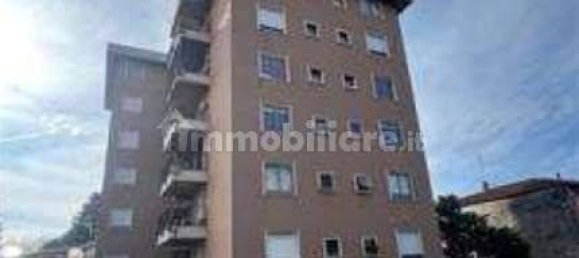2 Schlafzimmer Wohnung in Busto Arsizio, Italy, Nr. 261088 3