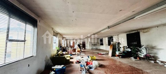 5 bedrooms House in Torbole Casaglia, Italy No. 95501 10