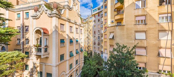 2 rooms Apartment in Rome, Italy No. 7335 12