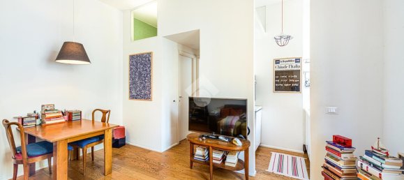 2 rooms Apartment in Rome, Italy No. 7335 5