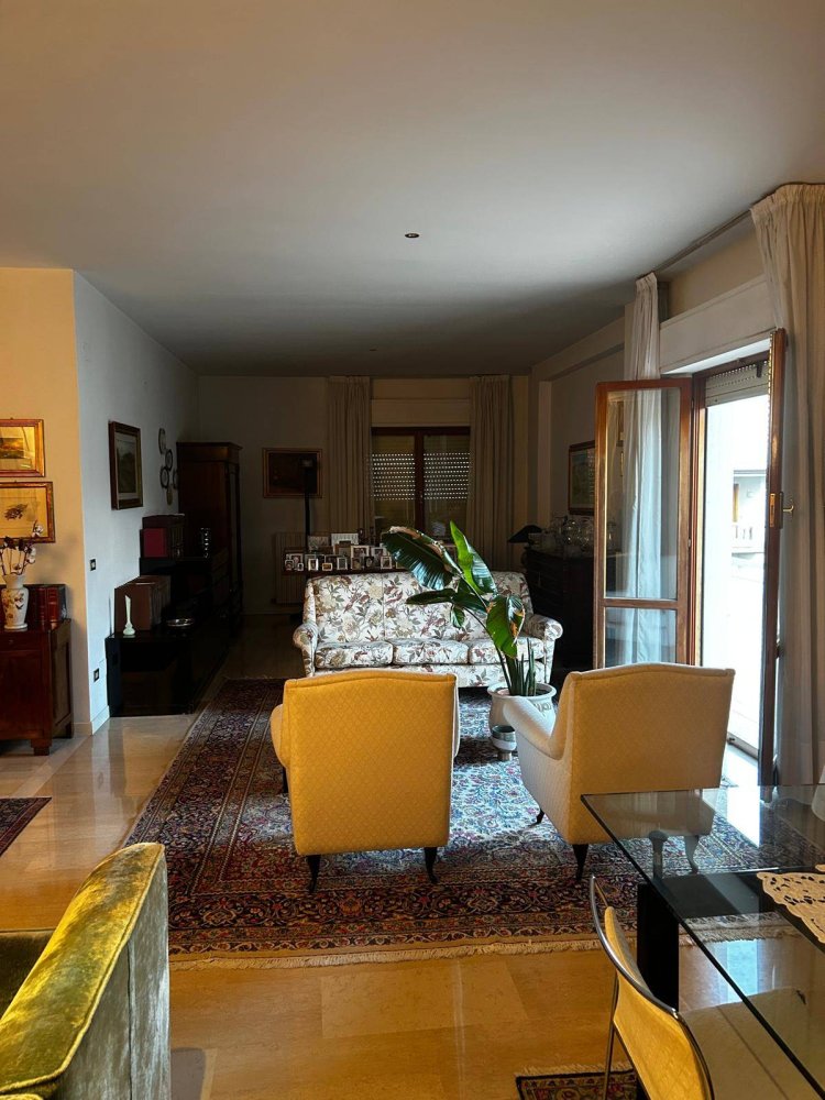 3 bedrooms Apartment in Porto San Giorgio, Italy No. 266310