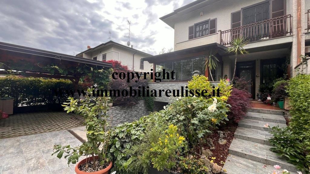 Вилла с 3 спальнями в Вимодроне, Италия № 59377