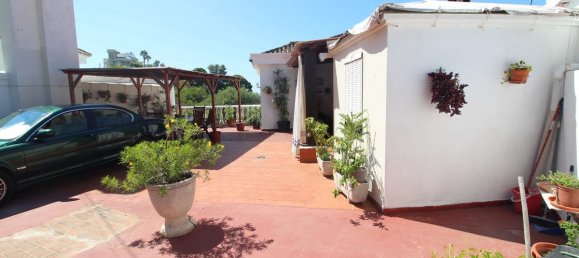 4 bedrooms Villa in Marbella, Spain No. 119842 5