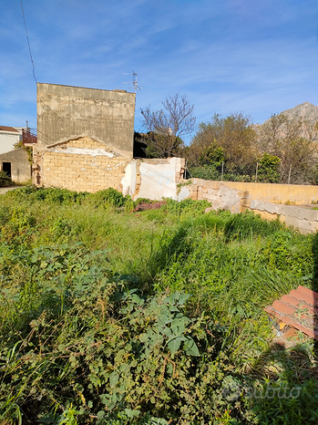 Terreno en Custonaci, Italy 220 m² No. 258401