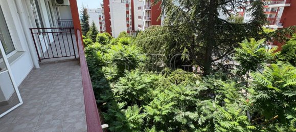 2 bedrooms Apartment in Burgas, Bulgaria No. 1098 7