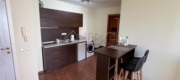 2 bedrooms Apartment in Burgas, Bulgaria No. 1098 4