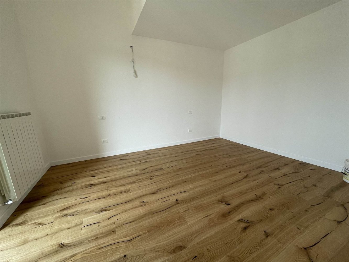 2 Schlafzimmer Wohnung in Florence, Italy, Nr. 338097