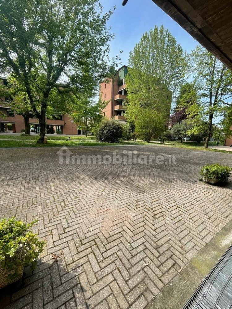 3 bedrooms Apartment in Sassuolo, Italy No. 333374