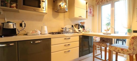 Apartamento de 6 habitaciónes en Giulianova, Italy No. 116691 5