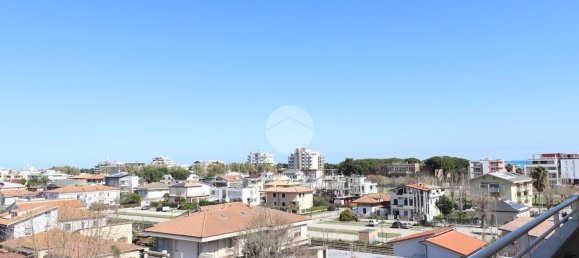 Apartamento de 6 habitaciónes en Giulianova, Italy No. 116691 32
