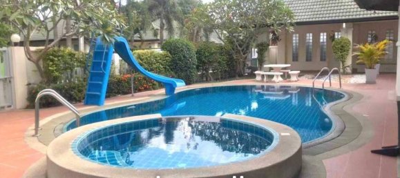 Café/restaurante de 5 dormitorios en Pattaya, Thailand No. 15870 7