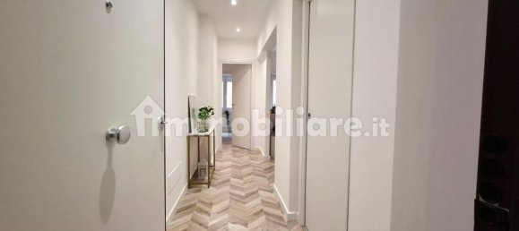 1 bedroom Apartment in Rome, Italy No. 16935 2