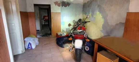 Дом с 4 комнатами в Николози, Италия № 259693 8