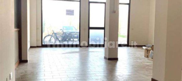 Imóvel comercial de 2 divisões em Carpi, Italy N.º 113783 10