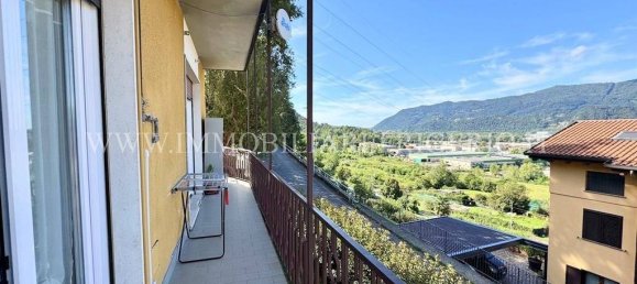 Apartamento de 2 dormitorios en Calolziocorte, Italy No. 360806 9