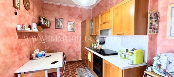Apartamento de 2 dormitorios en Calolziocorte, Italy No. 360806 14