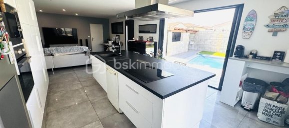 4 bedrooms Villa in Occitanie, France No. 336283 6