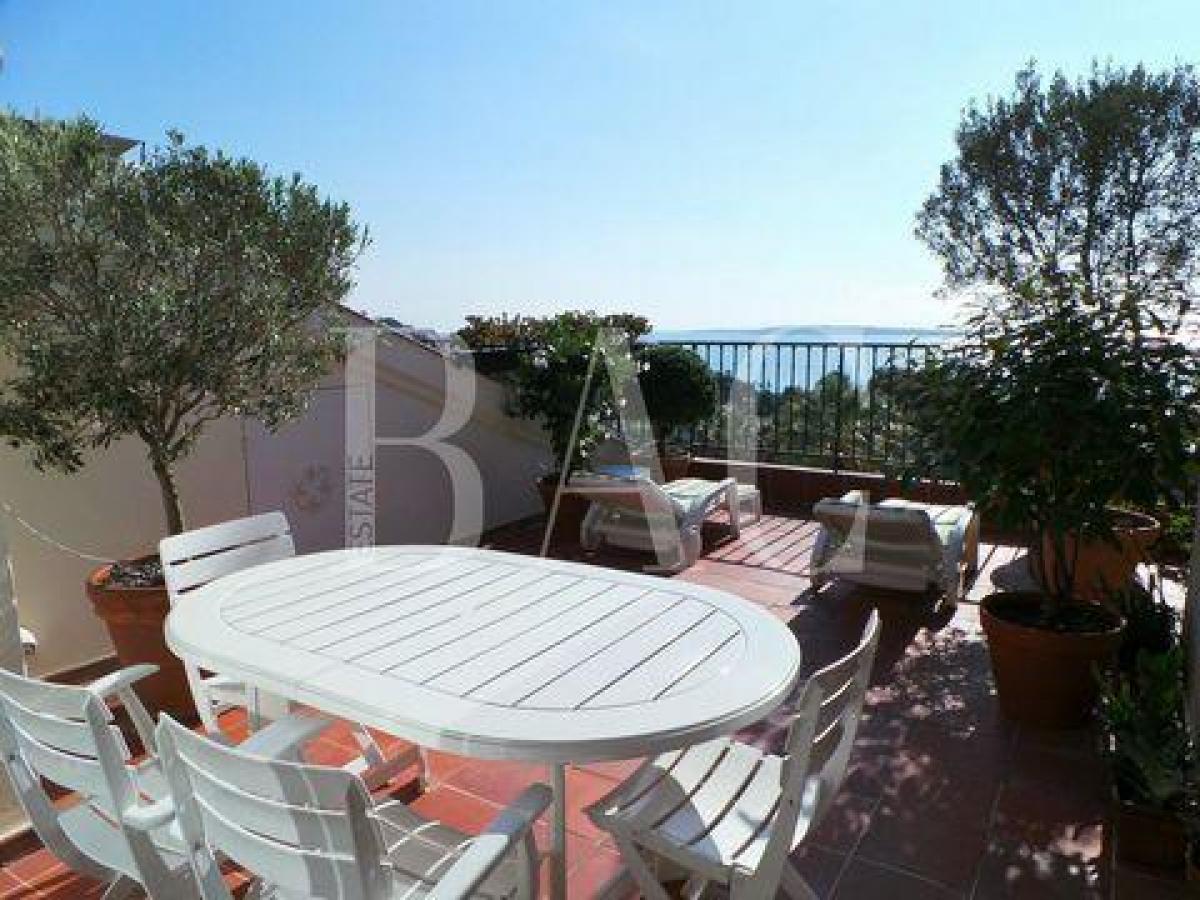 شقة 3 غرف نوم  في Cannes, France رقم 5489