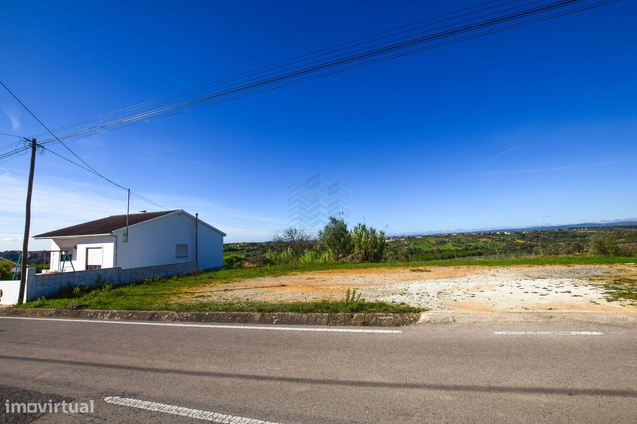 Terreno em Torres Novas, Portugal 8380 m² N.º 75268