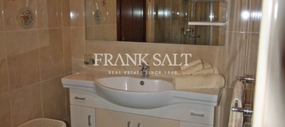 3 غرف نوم منزل في Fgura, Malta رقم 6365 16