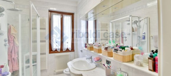 Apartamento de 3 divisões em Mariano Comense, Italy N.º 286291 17