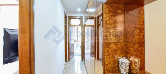 Apartamento de 3 divisões em Mariano Comense, Italy N.º 286291 23