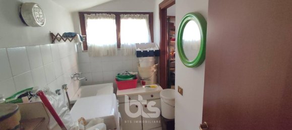 4 rooms Apartment in Adrara San Rocco, Italy No. 108500 20