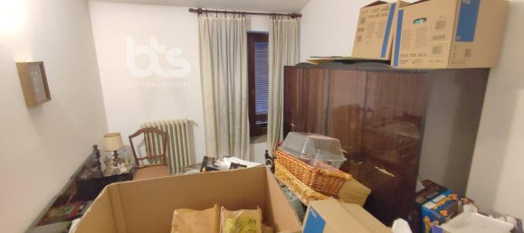 4 rooms Apartment in Adrara San Rocco, Italy No. 108500 9