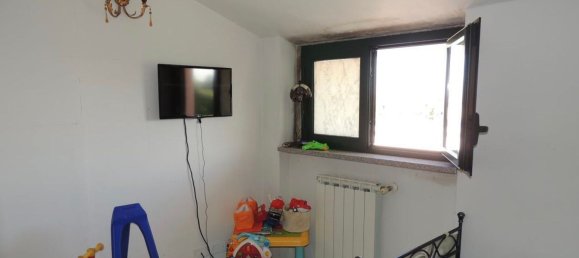 Apartamento de 3 habitaciónes en Motta Visconti, Italy No. 4041 14