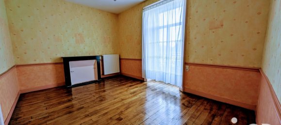 5 Schlafzimmer Haus in Marcille-Robert, France, Nr. 200548 12