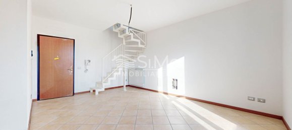 Studio in Poggio Renatico, Italy No. 135384 4