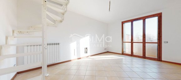 Studio in Poggio Renatico, Italy No. 135384 6