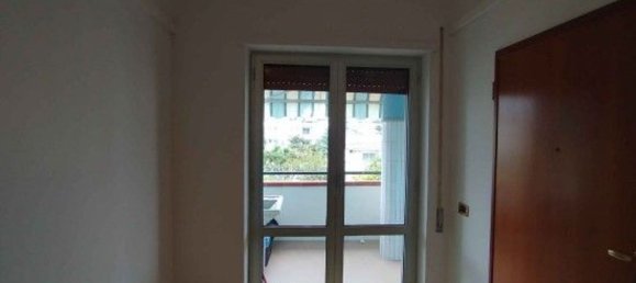 Дуплекс с 6 комнатами в Торторето, Италия № 41896 19