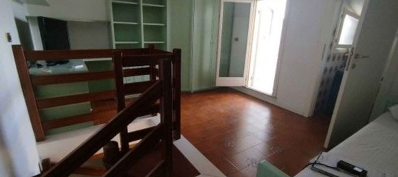 Дуплекс с 6 комнатами в Торторето, Италия № 41896 8