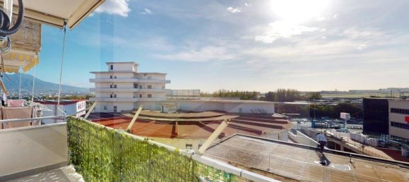 3-Zimmer Wohnung in Casoria, Italy, Nr. 25400 5