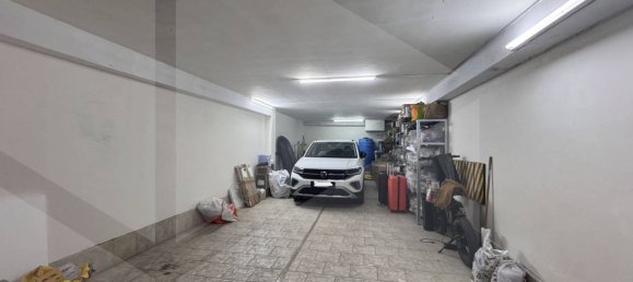 3-Zimmer Wohnung in Casoria, Italy, Nr. 25400 23