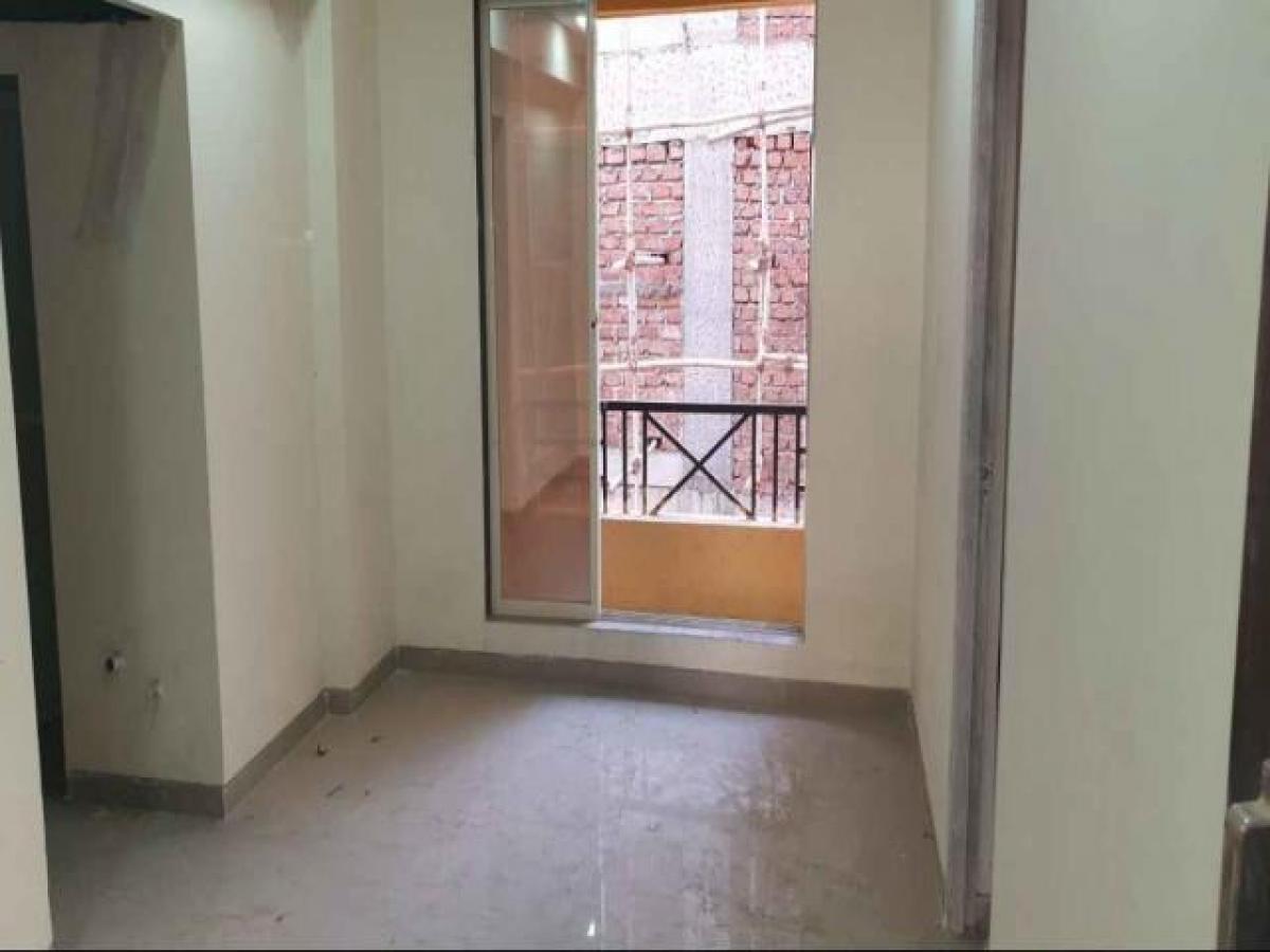 2 bedrooms House in Mumbai, India No. 7665