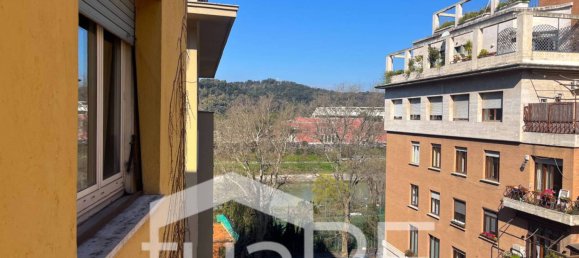 4 bedrooms Apartment in Rome, Italy No. 118511 3