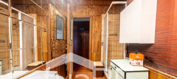 4 bedrooms Apartment in Rome, Italy No. 118511 19