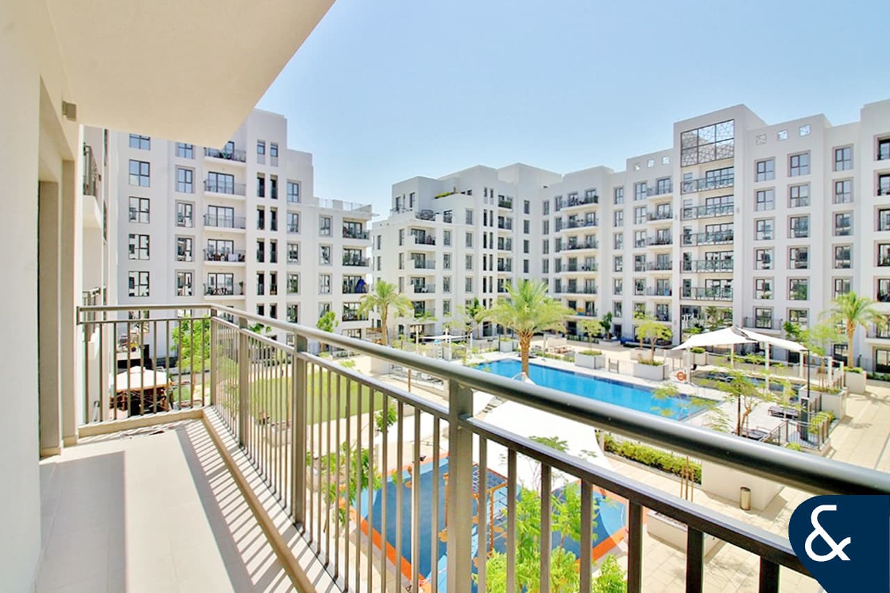 3 bedrooms Apartment in Town Square, UAE No. 110352