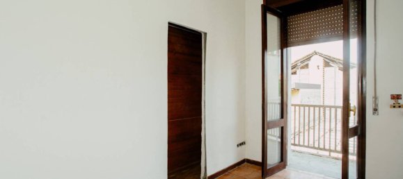 3 bedrooms Apartment in Dorno, Italy No. 374316 10