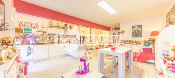 2غرفة شقة في Rome, Italy رقم 270274 5