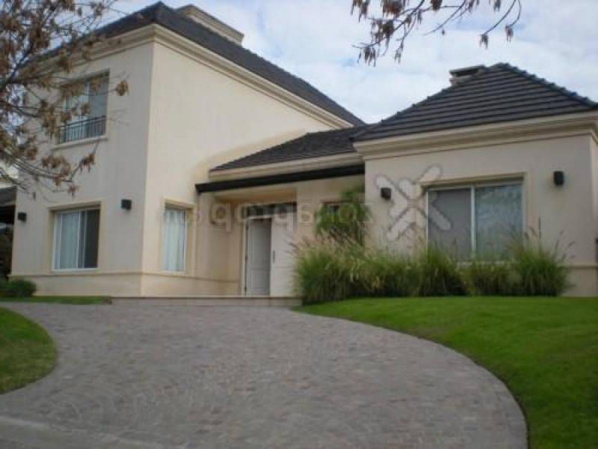 3 bedrooms Apartment in Escobar, Argentina No. 16174