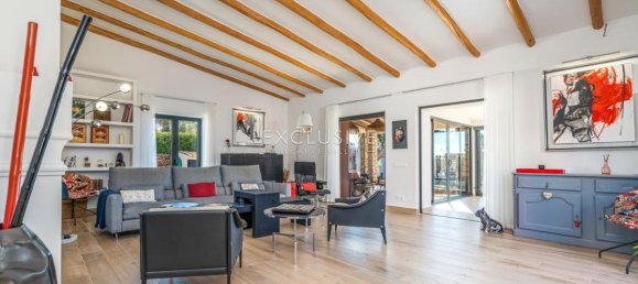 4 bedrooms Villa in Lagoa, Portugal No. 7575 4