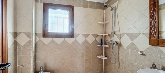 4 bedrooms House in Alcaucin, Spain No. 45157 23