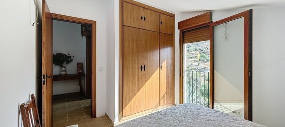 4 bedrooms House in Alcaucin, Spain No. 45157 25